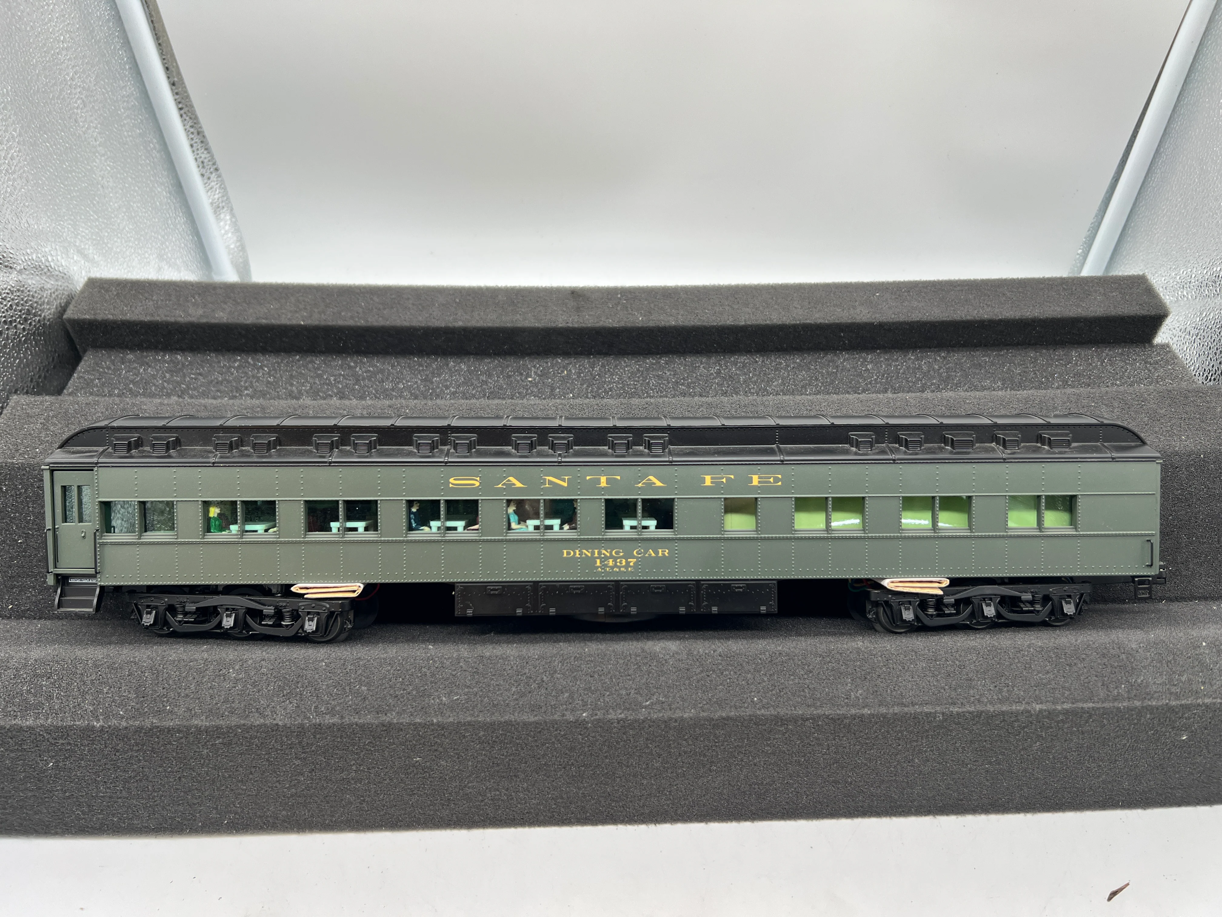 Lionel 6-25503, 6-25504, 6-25505 Santa Fe ATSF Heavyweight Passenger Car Set (Set of 7 18" Cars) California Limited O Scale Like New - Image 29